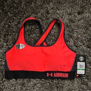 UNDER ARMOR SPORTS BRA